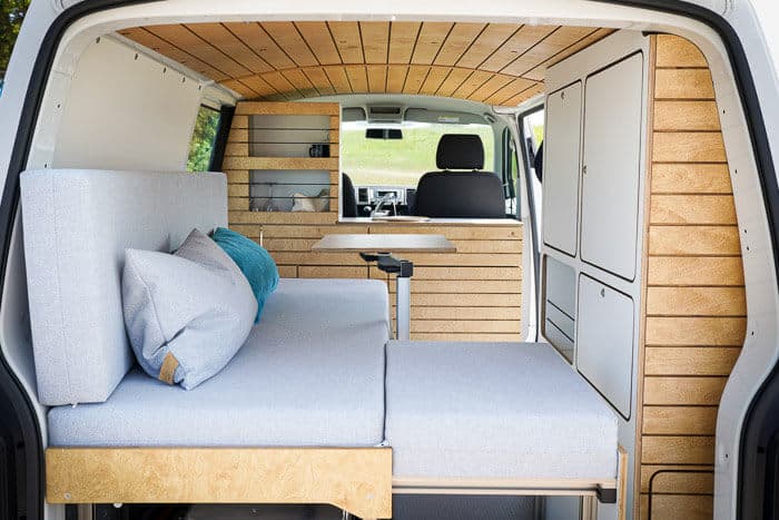 Camper Bett inkl. Schwerlastauszug für VW T5/T6/T6.1 Multivan und  California - DreamCruiser