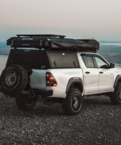 Alu-Cab Hardtop "Explorer" für Toyota Hilux 2016+ Extrakabine schwarz/ geriffelt